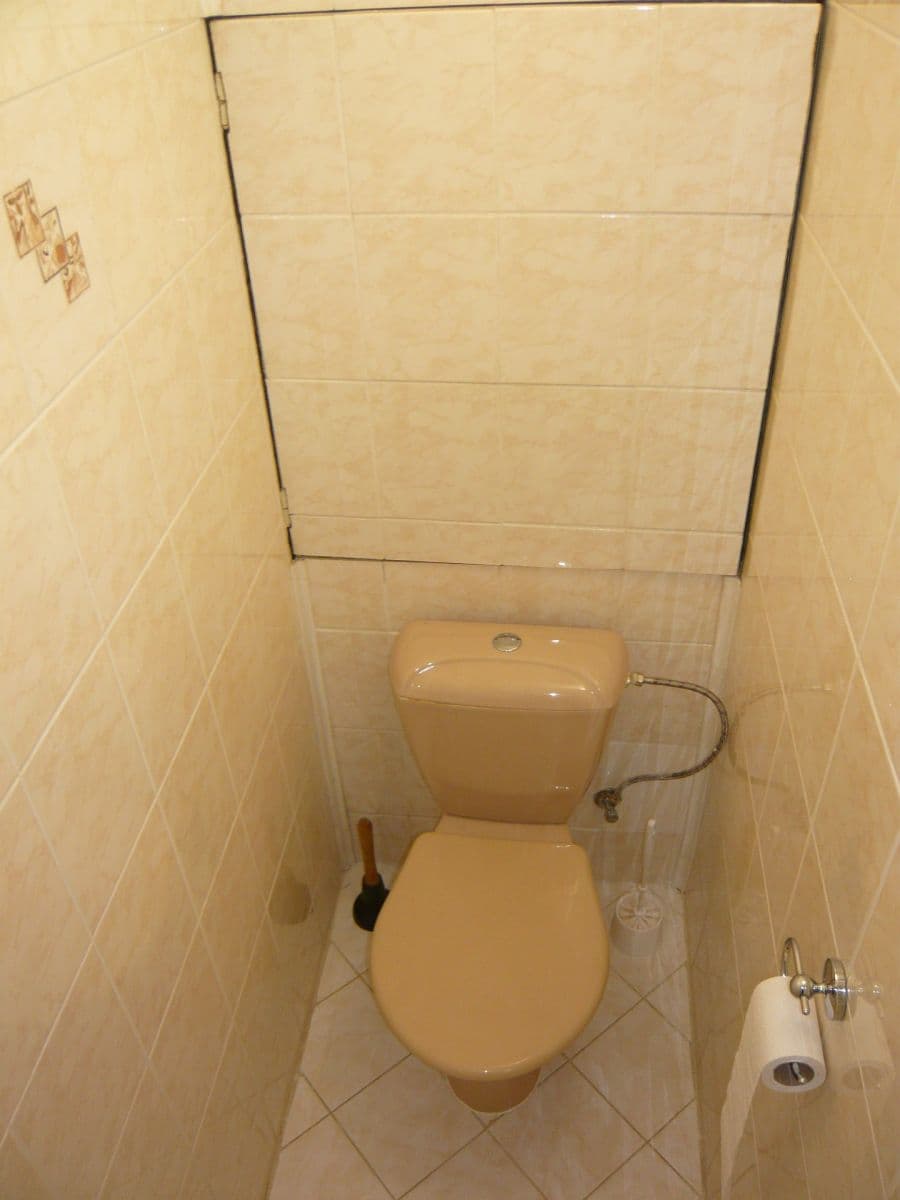 1 bedroom with open-plan kitchen flat to rent, 42 m², Doubravická, Prague, Prague 1 bedroom with open-plan kitchen flat to rent, 42 m², Doubravická, Prague, Prague