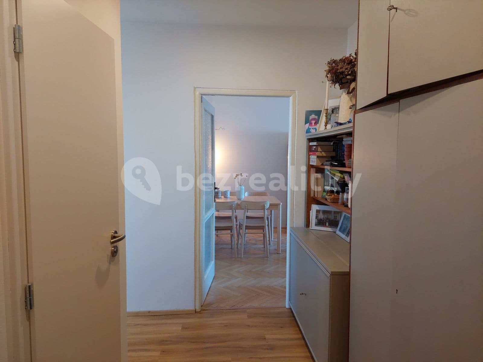 2 bedroom flat to rent, 57 m², Brunclíkova, Prague, Prague 2 bedroom flat to rent, 57 m², Brunclíkova, Prague, Prague