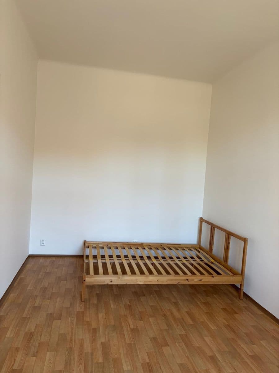 1 bedroom with open-plan kitchen flat to rent, 36 m², Boleslavova, Prague, Prague 1 bedroom with open-plan kitchen flat to rent, 36 m², Boleslavova, Prague, Prague