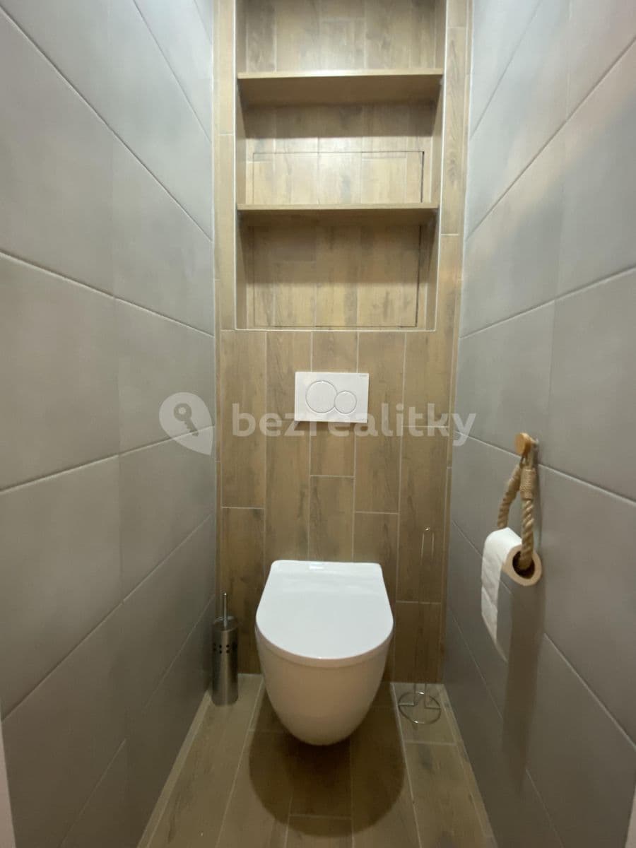 2 bedroom flat to rent, 60 m², Korunní, Ostrava, Moravskoslezský Region 2 bedroom flat to rent, 60 m², Korunní, Ostrava, Moravskoslezský Region