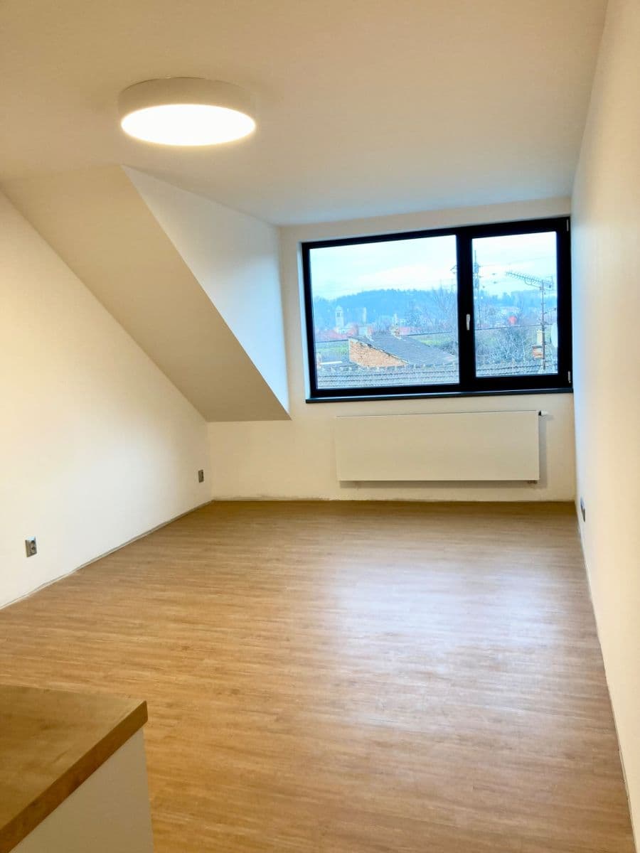 Studio flat to rent, 28 m², Brno, Jihomoravský Region Studio flat to rent, 28 m², Brno, Jihomoravský Region