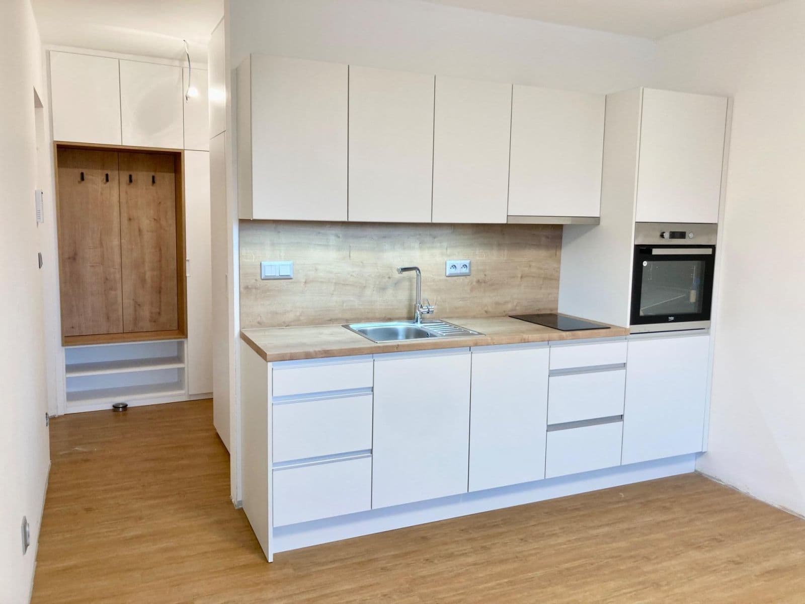 Studio flat to rent, 28 m², Brno, Jihomoravský Region Studio flat to rent, 28 m², Brno, Jihomoravský Region