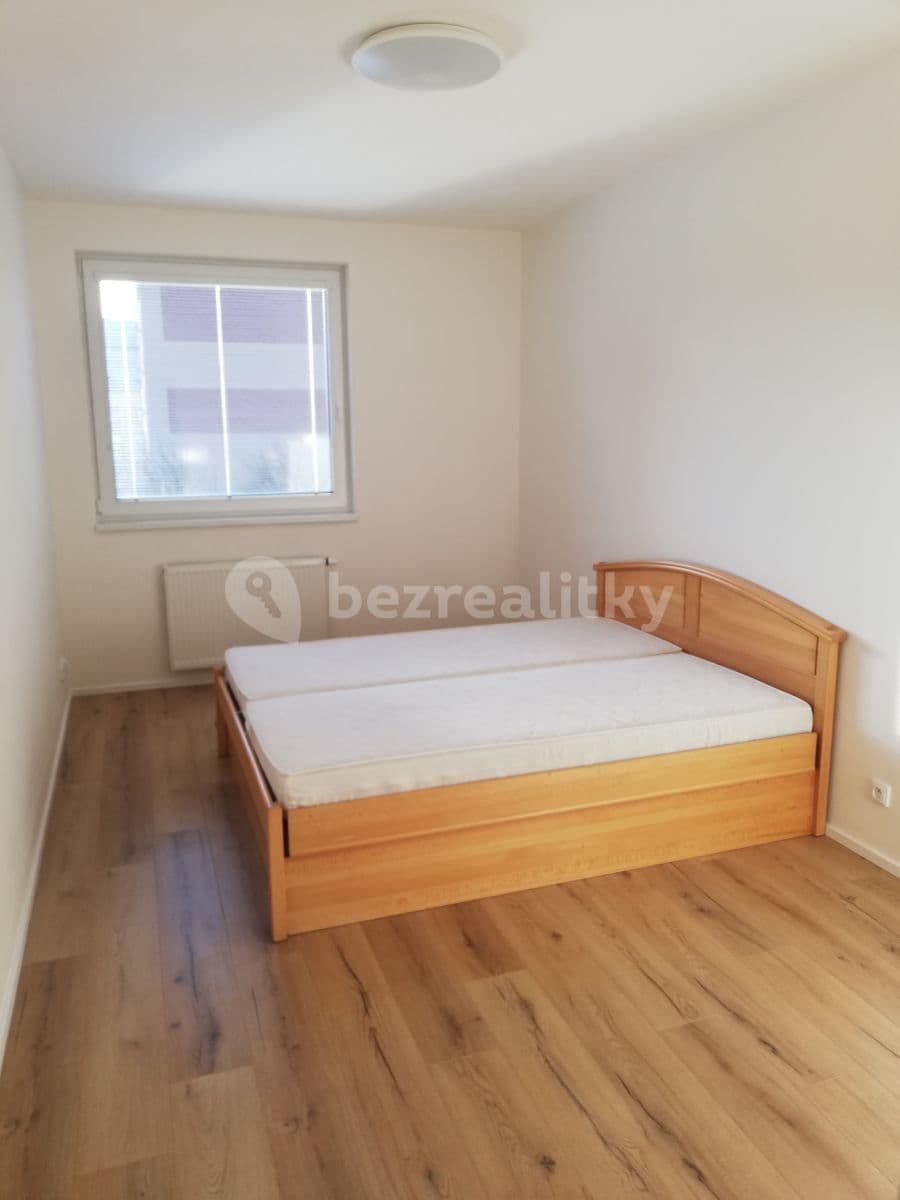 1 bedroom with open-plan kitchen flat to rent, 62 m², Na Náhonu, Beroun, Středočeský Region 1 bedroom with open-plan kitchen flat to rent, 62 m², Na Náhonu, Beroun, Středočeský Region