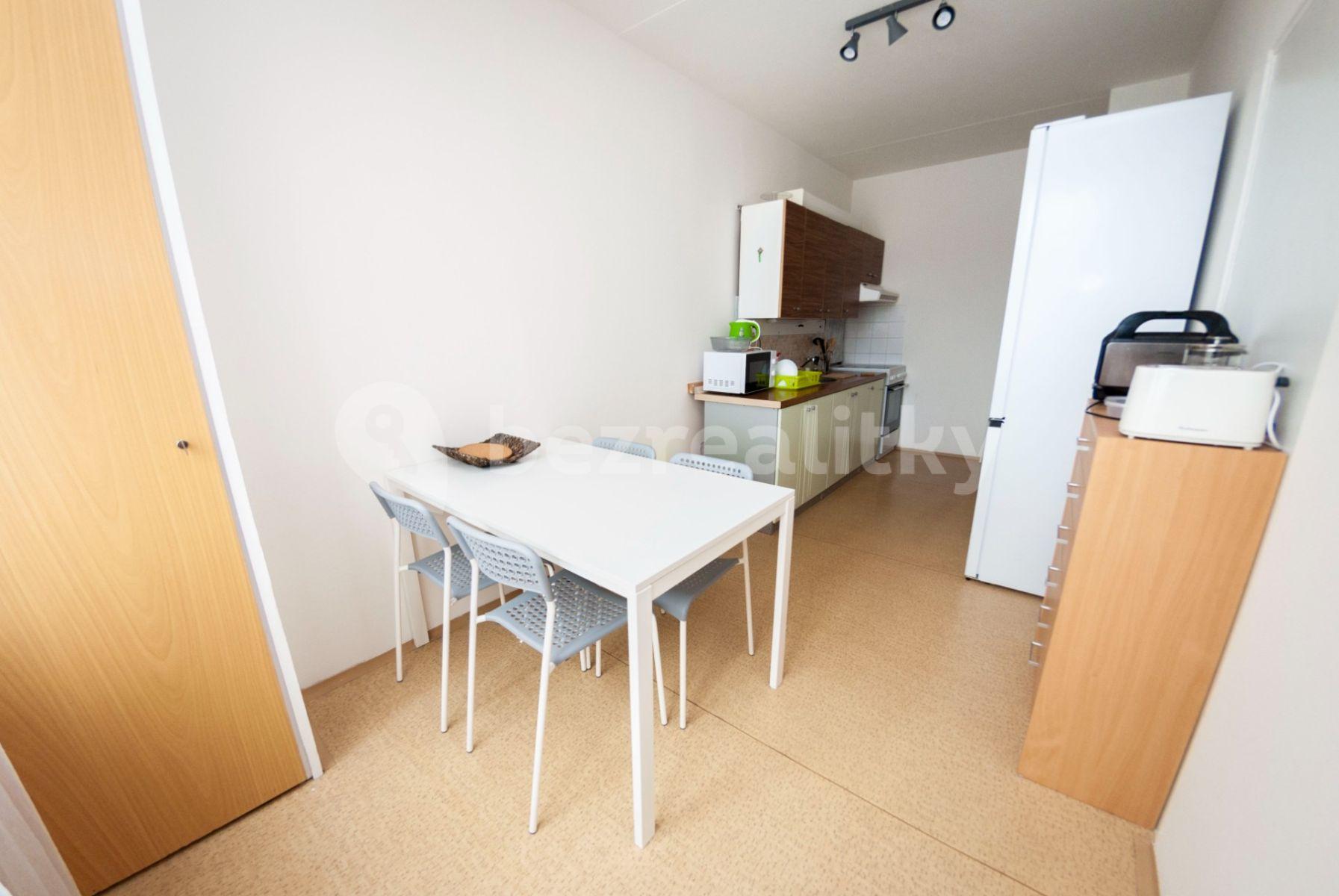 4 bedroom flat to rent, 65 m², Oblá, Brno, Jihomoravský Region