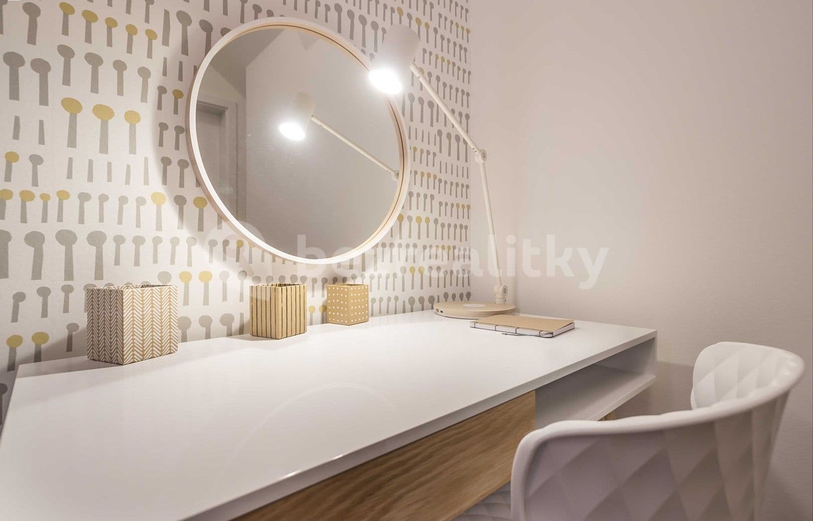 1 bedroom with open-plan kitchen flat to rent, 70 m², U Parního mlýna, Prague, Prague 1 bedroom with open-plan kitchen flat to rent, 70 m², U Parního mlýna, Prague, Prague