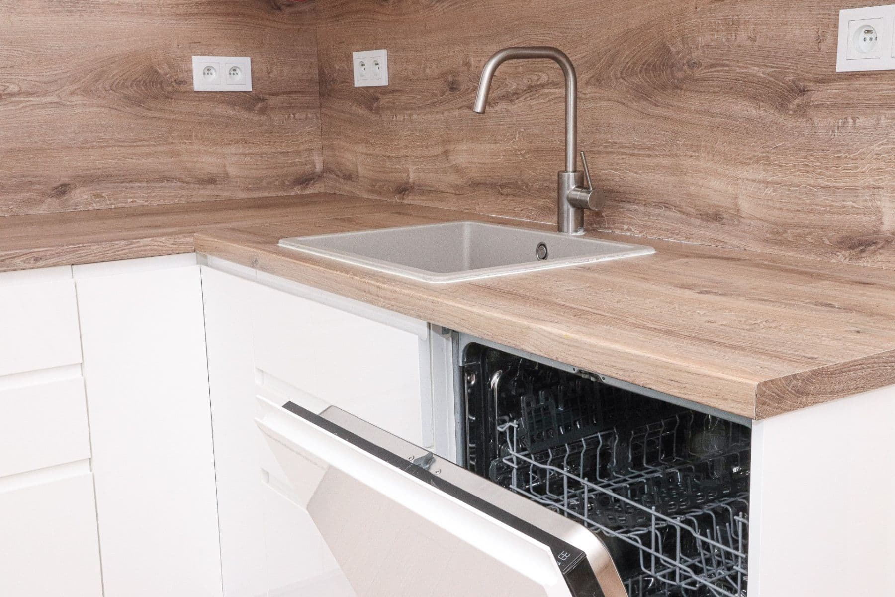 Studio flat to rent, 33 m², Františka Diviše, Prague, Prague Studio flat to rent, 33 m², Františka Diviše, Prague, Prague