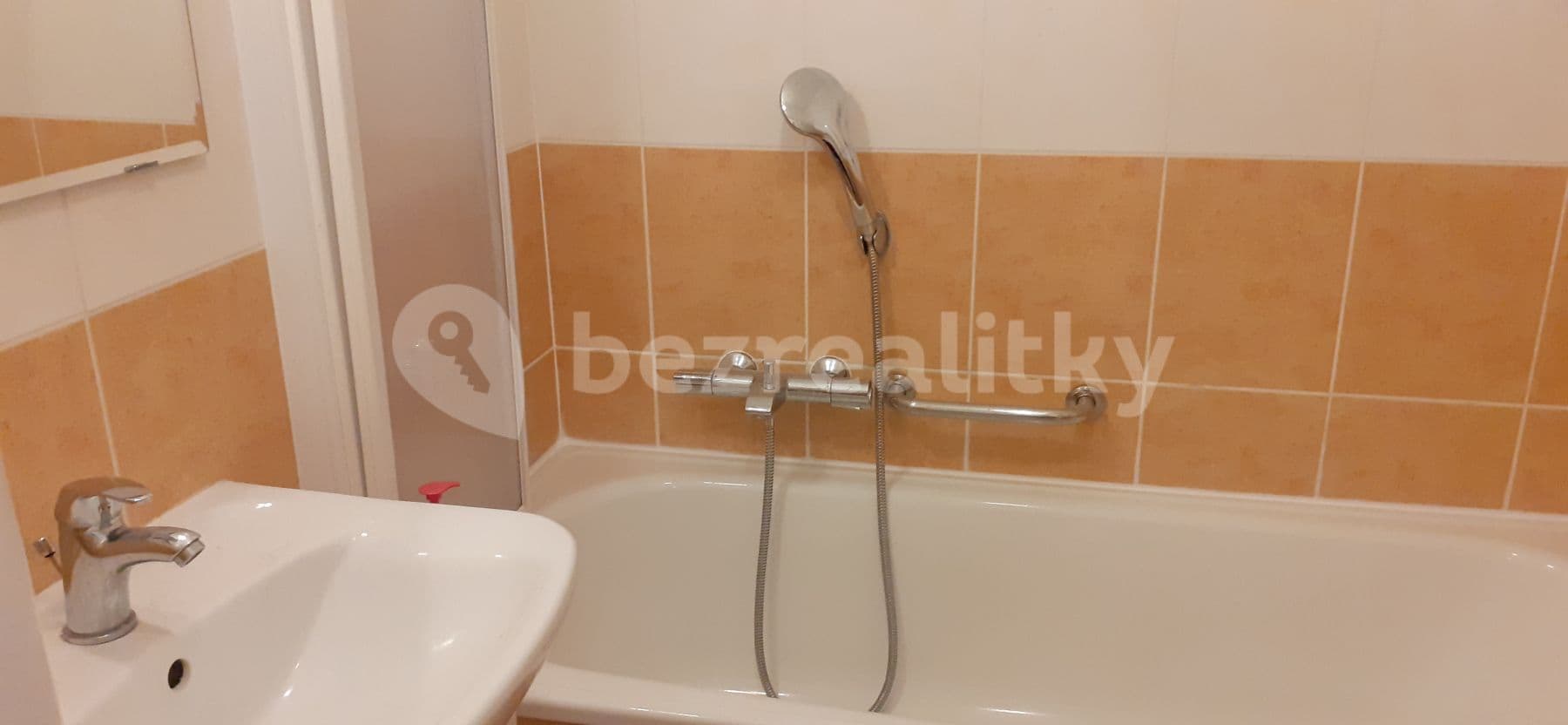 4 bedroom flat to rent, 105 m², Na Balkáně, Prague, Prague 4 bedroom flat to rent, 105 m², Na Balkáně, Prague, Prague