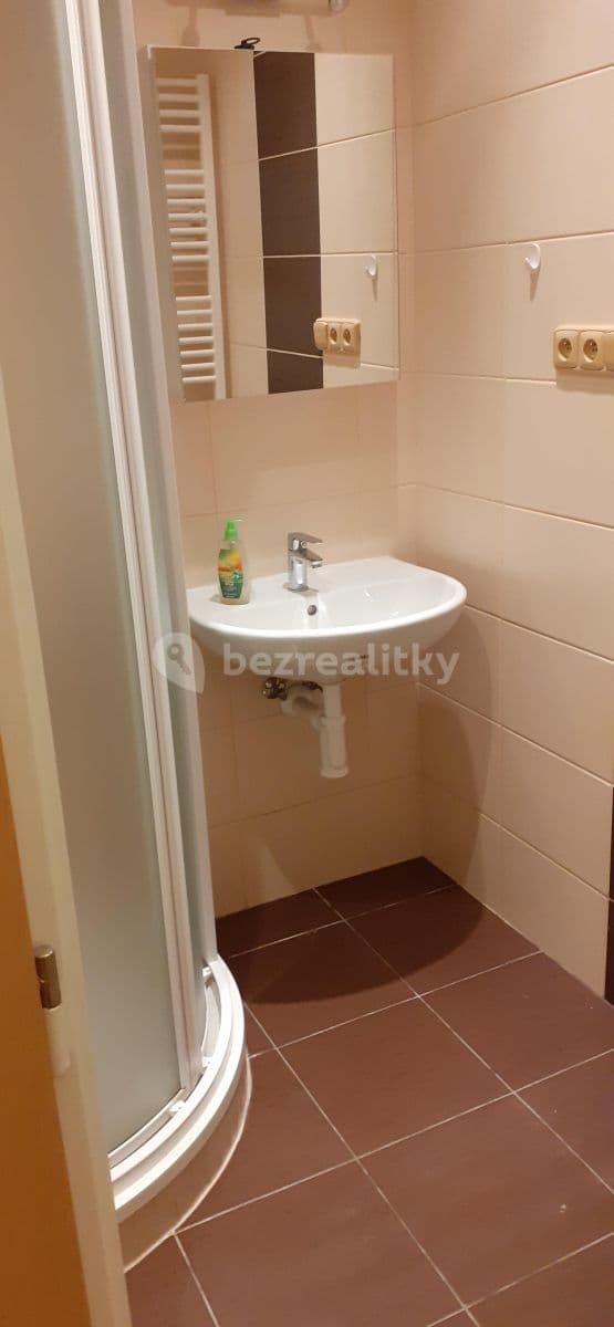 4 bedroom flat to rent, 105 m², Na Balkáně, Prague, Prague 4 bedroom flat to rent, 105 m², Na Balkáně, Prague, Prague