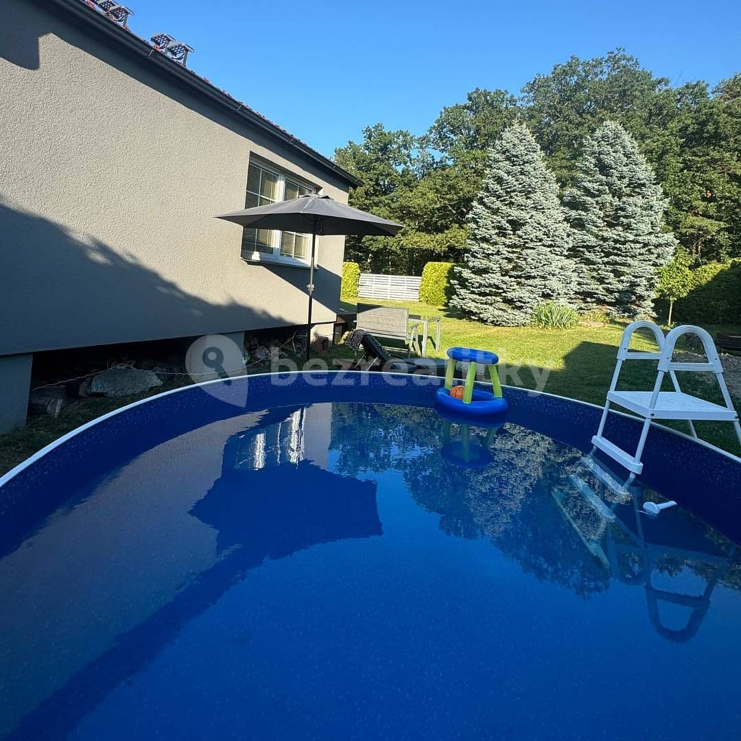 recreational property to rent, 0 m², Mníšek pod Brdy, Středočeský Region recreational property to rent, 0 m², Mníšek pod Brdy, Středočeský Region