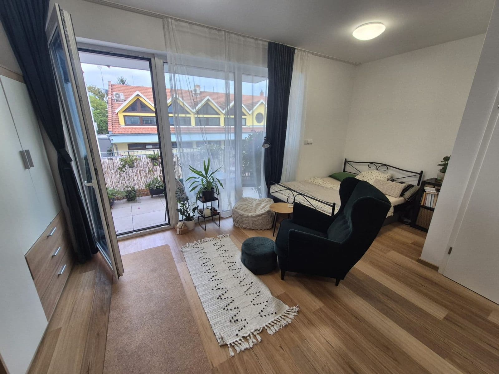 Studio flat to rent, 40 m², Horova, Brno, Jihomoravský Region Studio flat to rent, 40 m², Horova, Brno, Jihomoravský Region