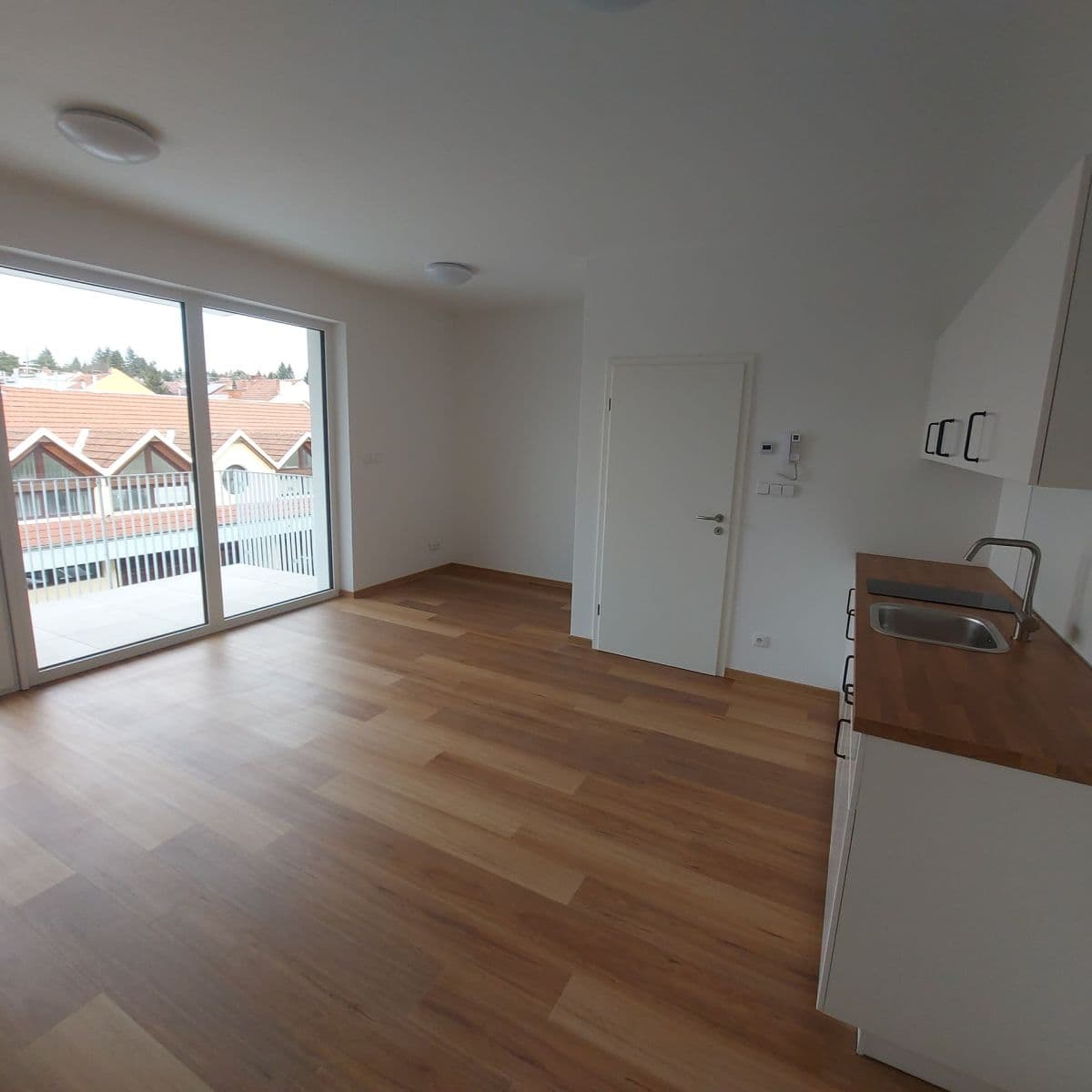 Studio flat to rent, 40 m², Horova, Brno, Jihomoravský Region Studio flat to rent, 40 m², Horova, Brno, Jihomoravský Region