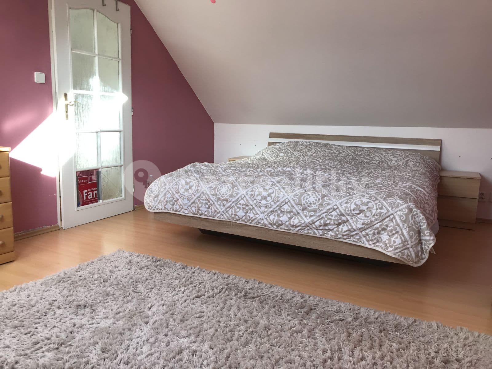 2 bedroom with open-plan kitchen flat to rent, 80 m², Patejdlova, Kladno, Středočeský Region 2 bedroom with open-plan kitchen flat to rent, 80 m², Patejdlova, Kladno, Středočeský Region