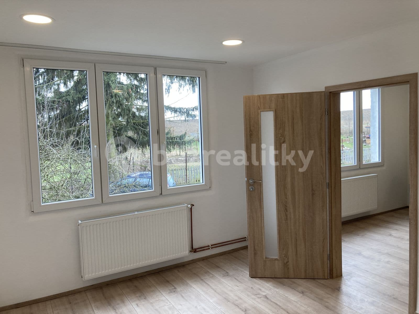1 bedroom flat to rent, 34 m², Vysoká, Středočeský Region 1 bedroom flat to rent, 34 m², Vysoká, Středočeský Region