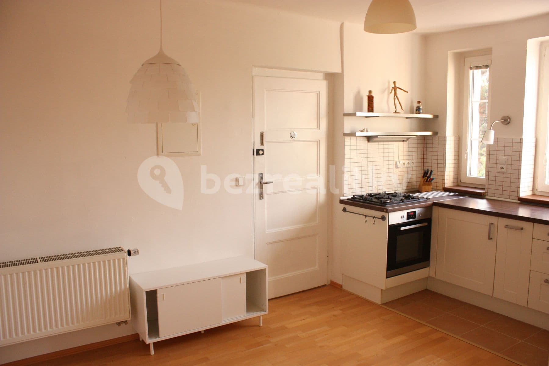 2 bedroom flat to rent, 66 m², U Lesíka, Prague, Prague 2 bedroom flat to rent, 66 m², U Lesíka, Prague, Prague