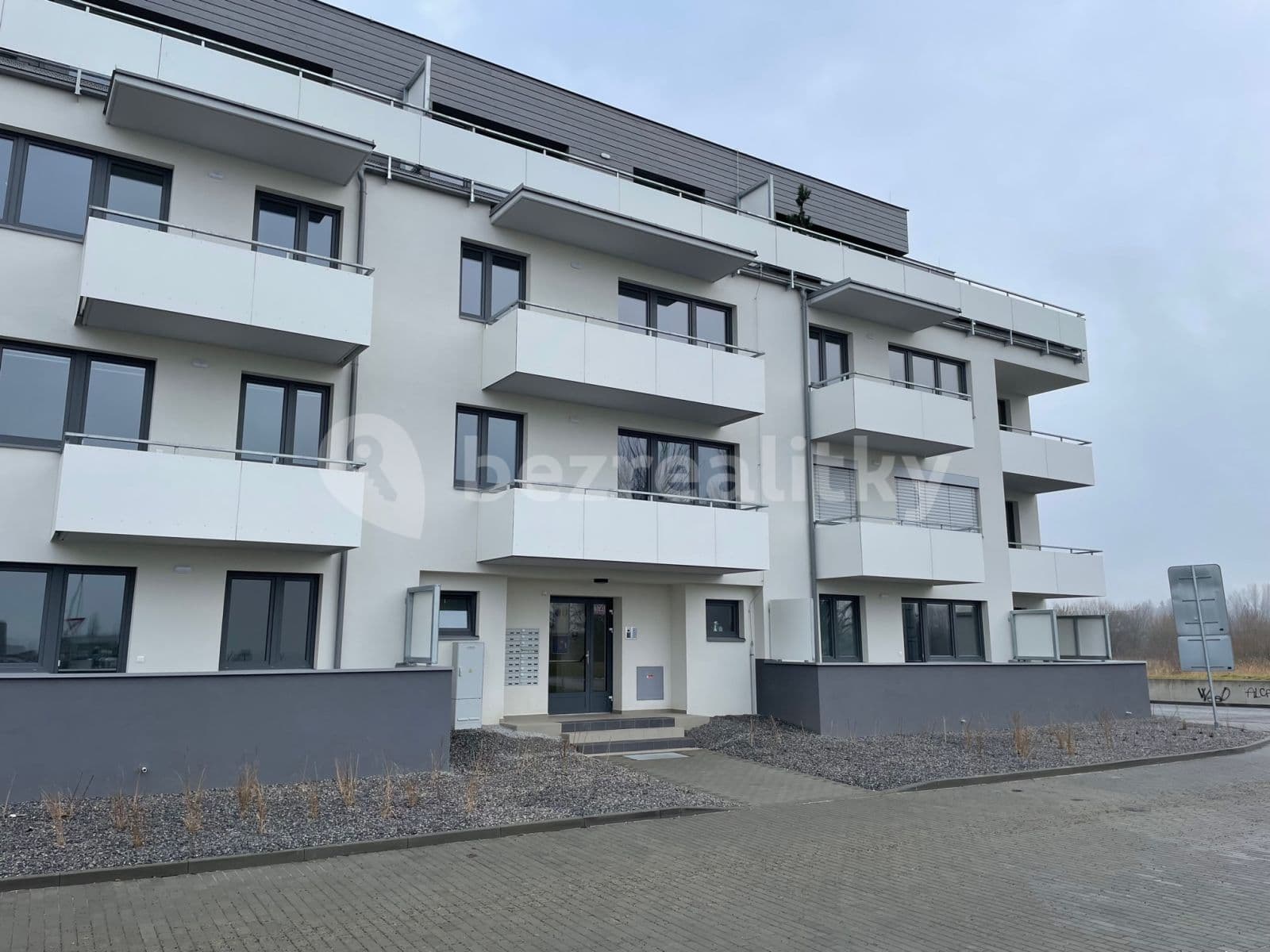 1 bedroom with open-plan kitchen flat to rent, 47 m², Zelnice IV., Slavkov u Brna, Jihomoravský Region 1 bedroom with open-plan kitchen flat to rent, 47 m², Zelnice IV., Slavkov u Brna, Jihomoravský Region