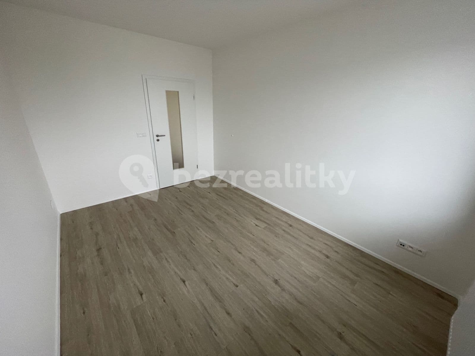 1 bedroom with open-plan kitchen flat to rent, 47 m², Zelnice IV., Slavkov u Brna, Jihomoravský Region 1 bedroom with open-plan kitchen flat to rent, 47 m², Zelnice IV., Slavkov u Brna, Jihomoravský Region