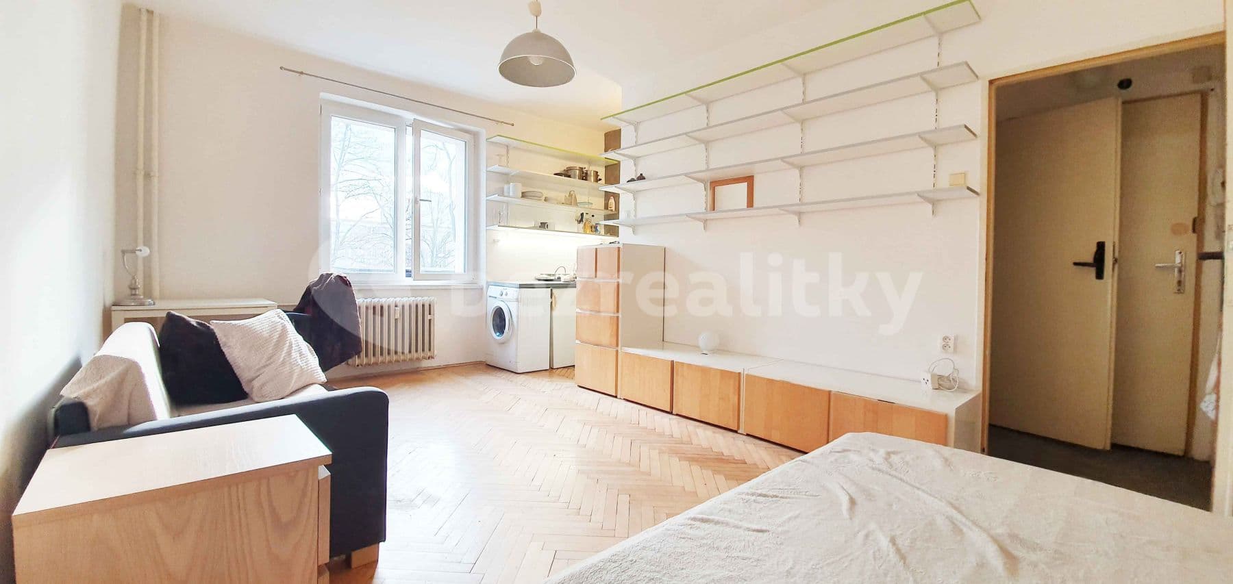Small studio flat to rent, 20 m², Pod Lipami, Prague, Prague Small studio flat to rent, 20 m², Pod Lipami, Prague, Prague