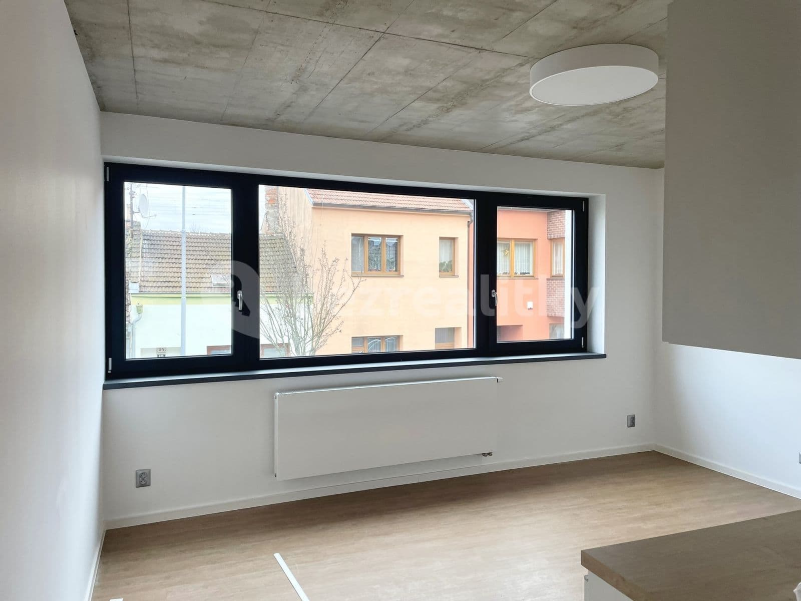 1 bedroom with open-plan kitchen flat to rent, 40 m², Brno, Jihomoravský Region 1 bedroom with open-plan kitchen flat to rent, 40 m², Brno, Jihomoravský Region