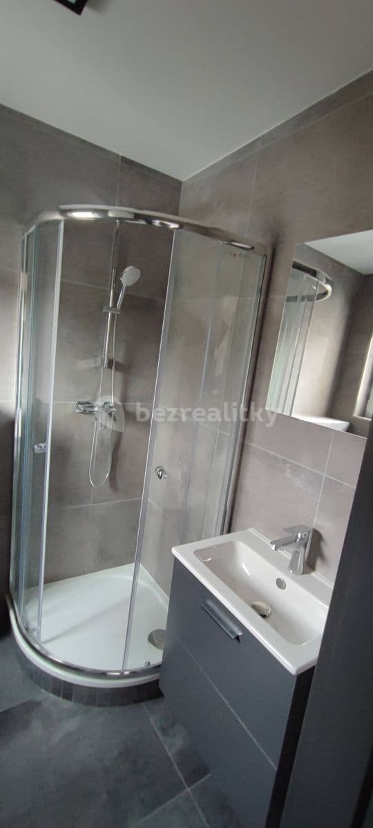 Studio flat to rent, 23 m², Na Rokytce, Říčany, Středočeský Region Studio flat to rent, 23 m², Na Rokytce, Říčany, Středočeský Region