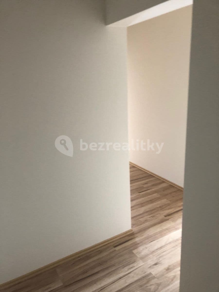 1 bedroom with open-plan kitchen flat to rent, 43 m², Úzká, Vejprty, Ústecký Region 1 bedroom with open-plan kitchen flat to rent, 43 m², Úzká, Vejprty, Ústecký Region
