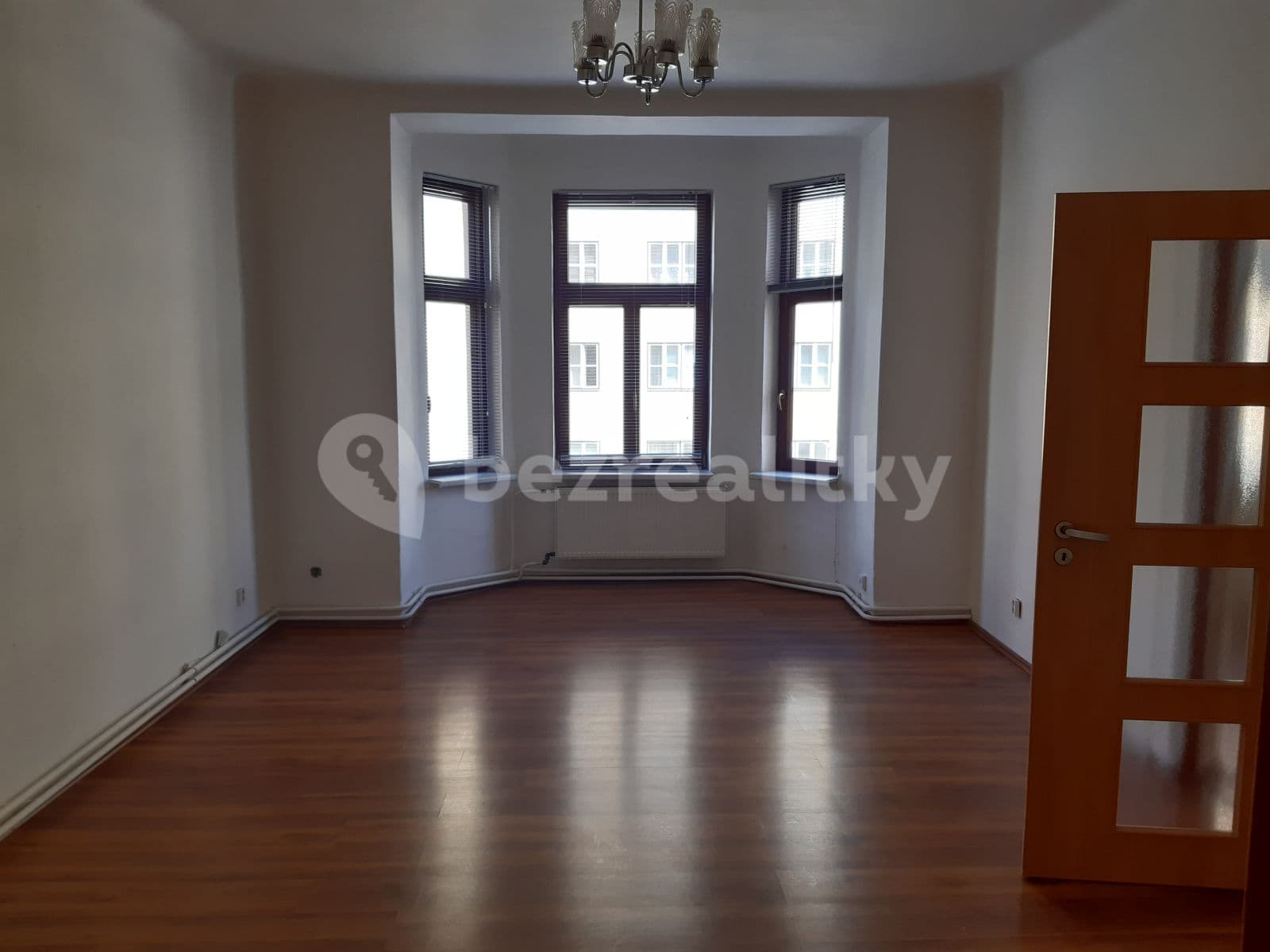 3 bedroom flat to rent, 89 m², Merhautova, Brno, Jihomoravský Region 3 bedroom flat to rent, 89 m², Merhautova, Brno, Jihomoravský Region