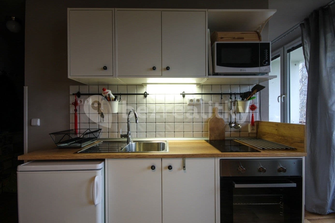 Studio flat to rent, 28 m², Nekvasilova, Prague, Prague Studio flat to rent, 28 m², Nekvasilova, Prague, Prague