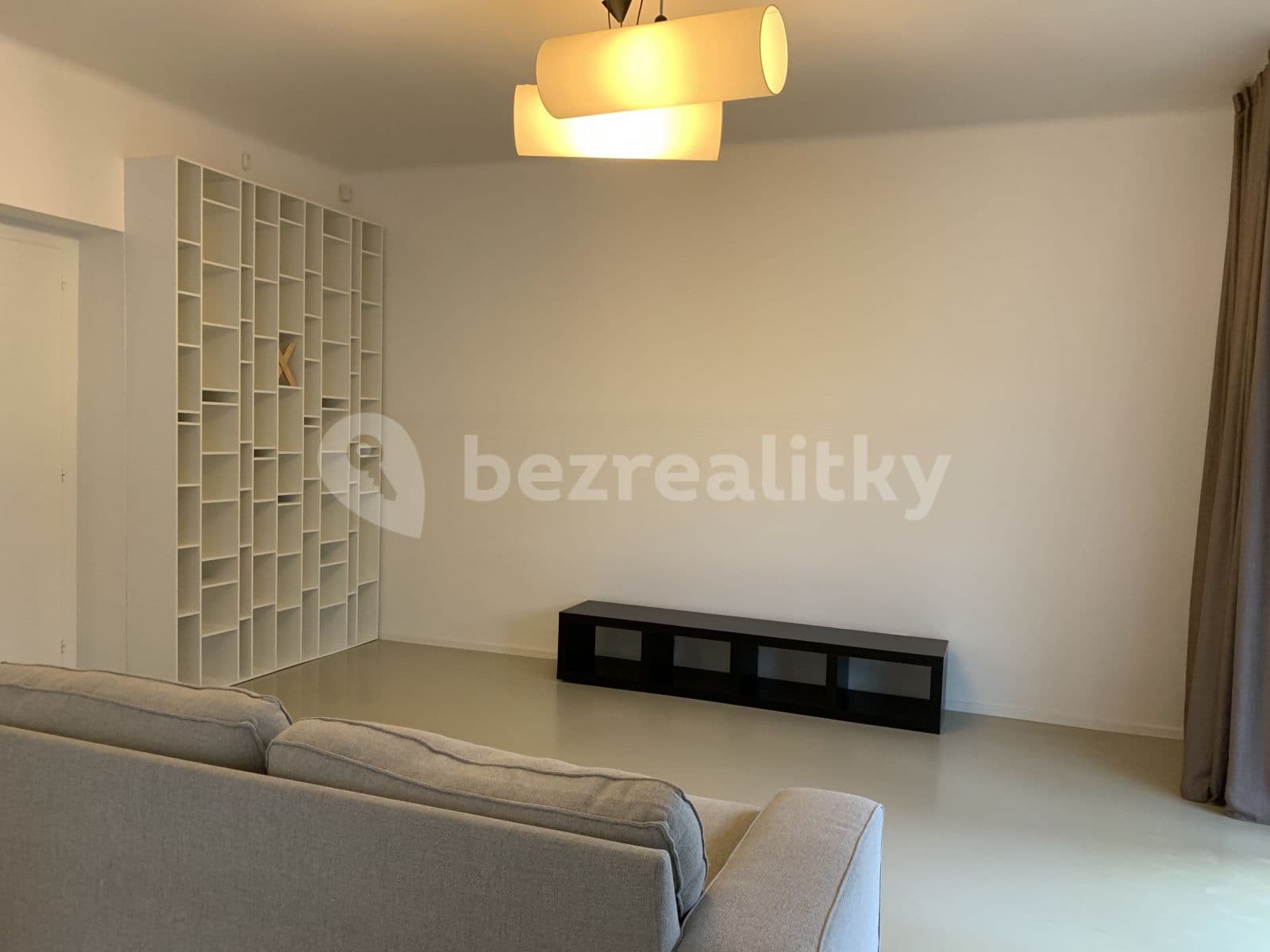 2 bedroom with open-plan kitchen flat to rent, 96 m², Zelený pruh, Prague, Prague 2 bedroom with open-plan kitchen flat to rent, 96 m², Zelený pruh, Prague, Prague