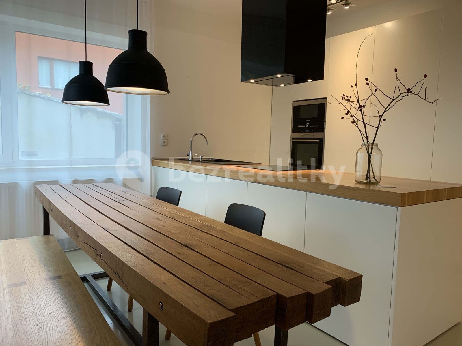 2 bedroom with open-plan kitchen flat to rent, 96 m², Zelený pruh, Prague, Prague 2 bedroom with open-plan kitchen flat to rent, 96 m², Zelený pruh, Prague, Prague