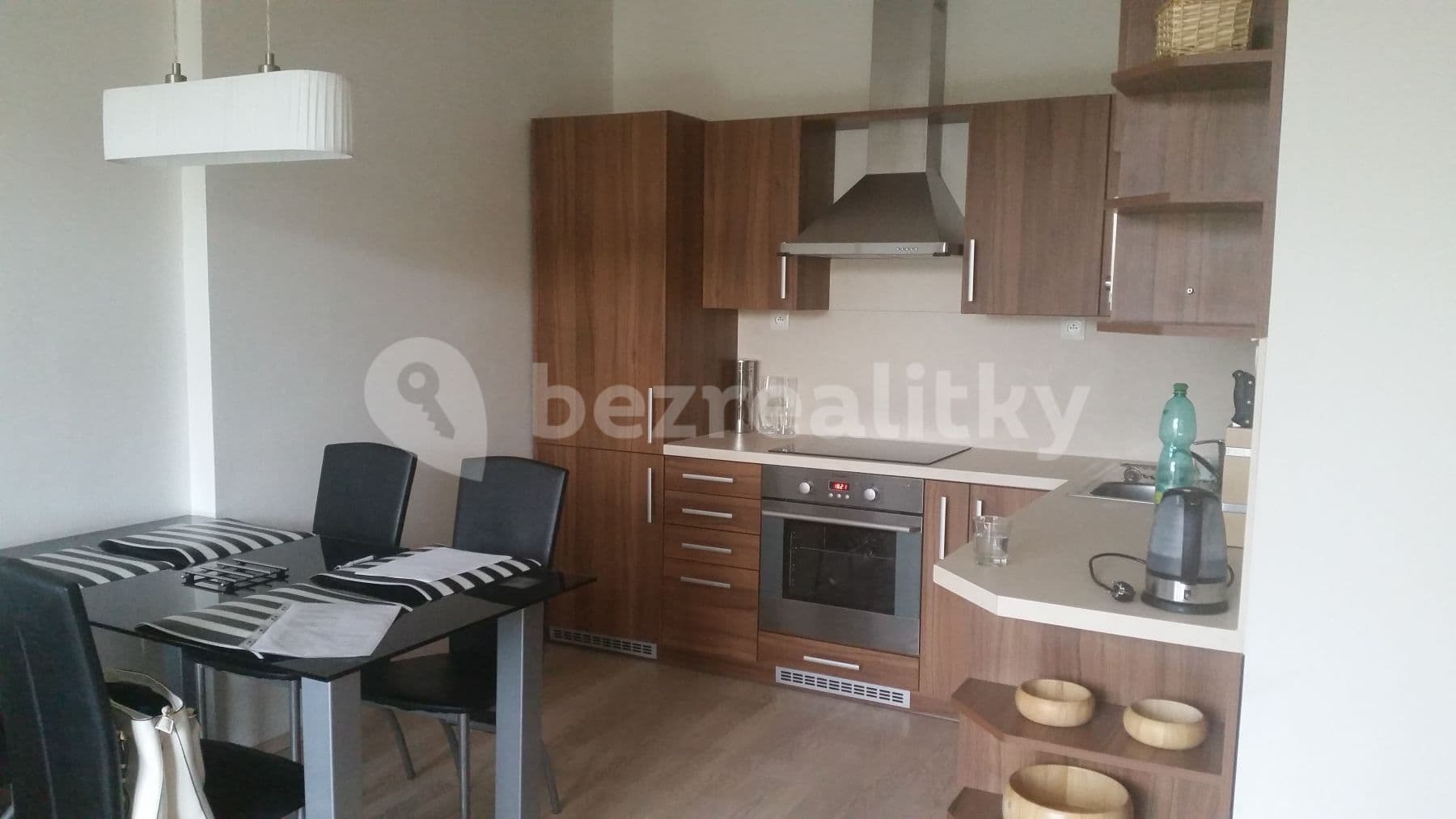 2 bedroom with open-plan kitchen flat to rent, 55 m², Leitnerova, Brno, Jihomoravský Region 2 bedroom with open-plan kitchen flat to rent, 55 m², Leitnerova, Brno, Jihomoravský Region