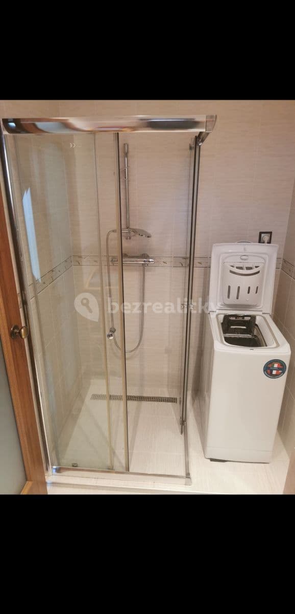 Studio flat to rent, 25 m², Severní, Zvole, Středočeský Region Studio flat to rent, 25 m², Severní, Zvole, Středočeský Region