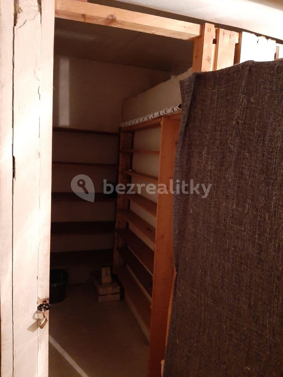 Small studio flat to rent, 30 m², Libušino údolí, Brno, Jihomoravský Region Small studio flat to rent, 30 m², Libušino údolí, Brno, Jihomoravský Region