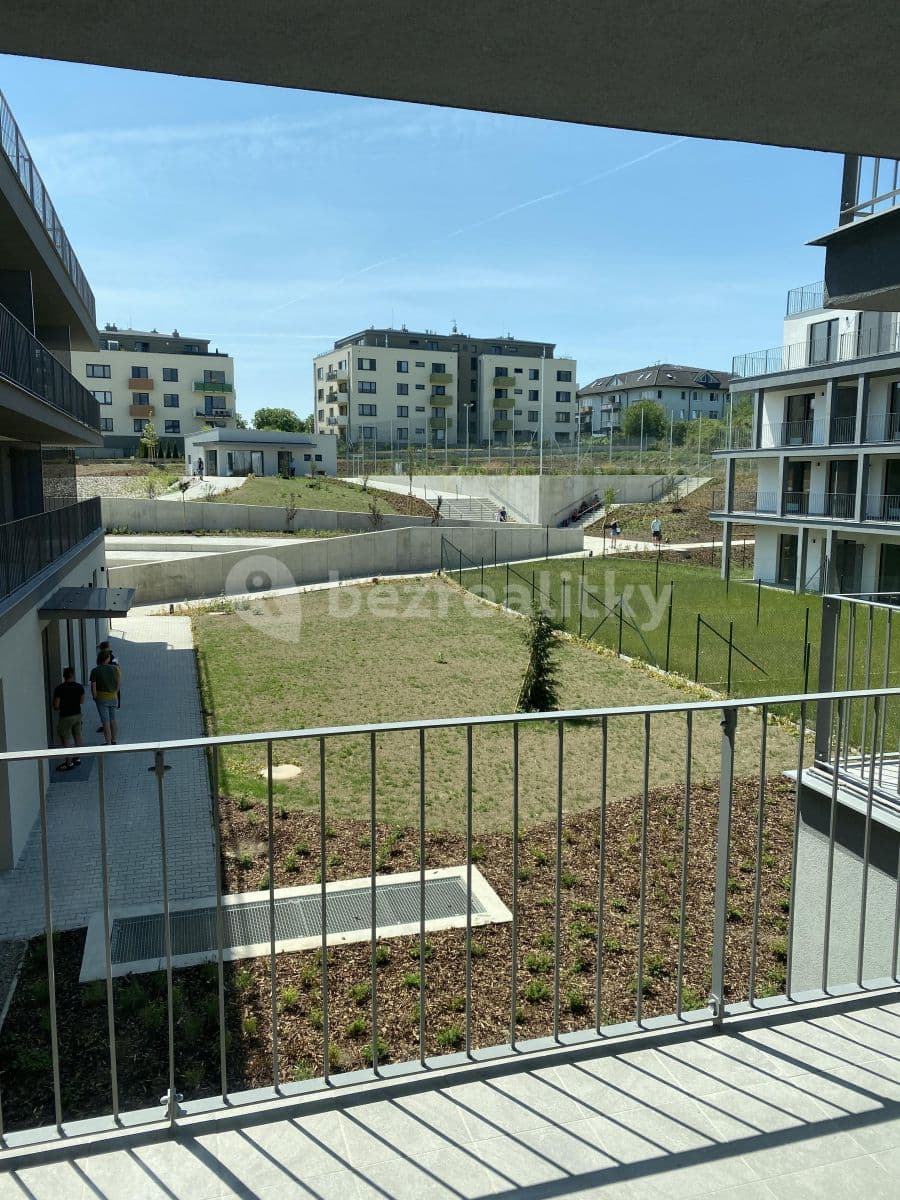 1 bedroom with open-plan kitchen flat to rent, 50 m², Velvarská, Horoměřice, Středočeský Region 1 bedroom with open-plan kitchen flat to rent, 50 m², Velvarská, Horoměřice, Středočeský Region