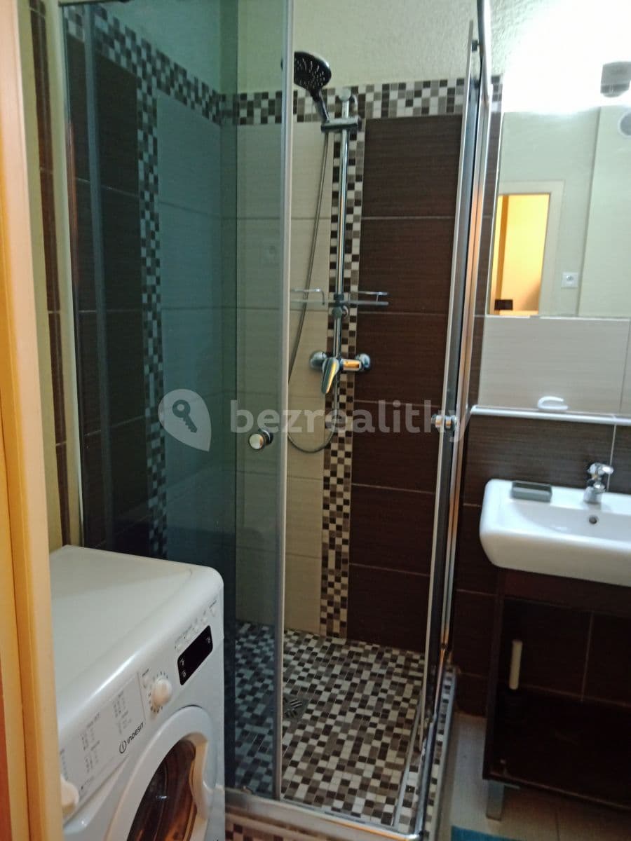 1 bedroom flat to rent, 36 m², A. Gwerkovej, Petržalka, Bratislavský Region 1 bedroom flat to rent, 36 m², A. Gwerkovej, Petržalka, Bratislavský Region