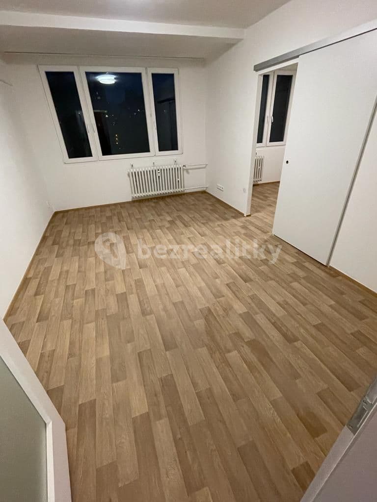 1 bedroom flat to rent, 37 m², Hurbanova, Prague, Prague 1 bedroom flat to rent, 37 m², Hurbanova, Prague, Prague