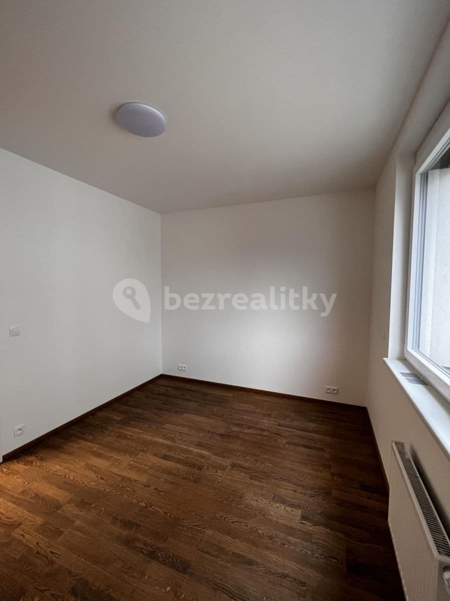1 bedroom with open-plan kitchen flat to rent, 51 m², Svatošových, Prague, Prague 1 bedroom with open-plan kitchen flat to rent, 51 m², Svatošových, Prague, Prague