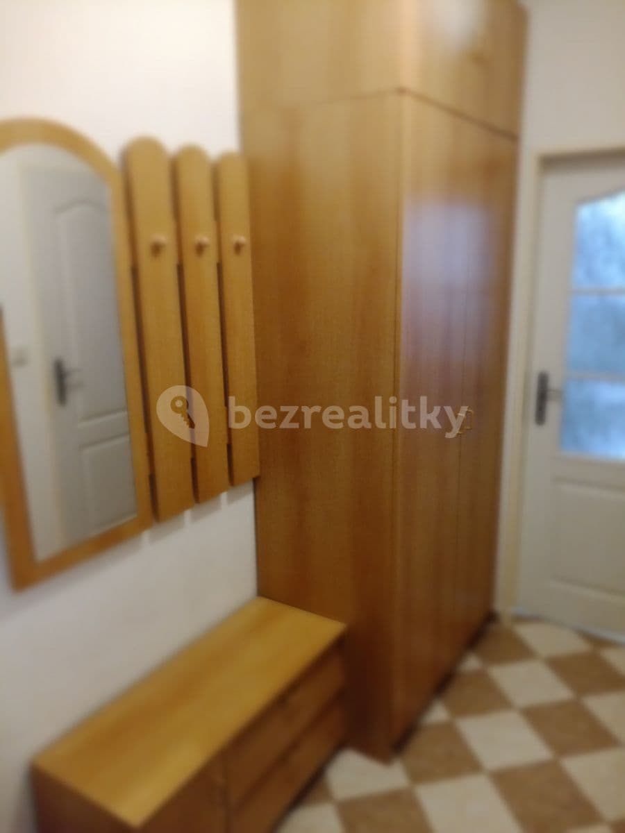 Studio flat to rent, 27 m², Štúrova, Prague, Prague Studio flat to rent, 27 m², Štúrova, Prague, Prague