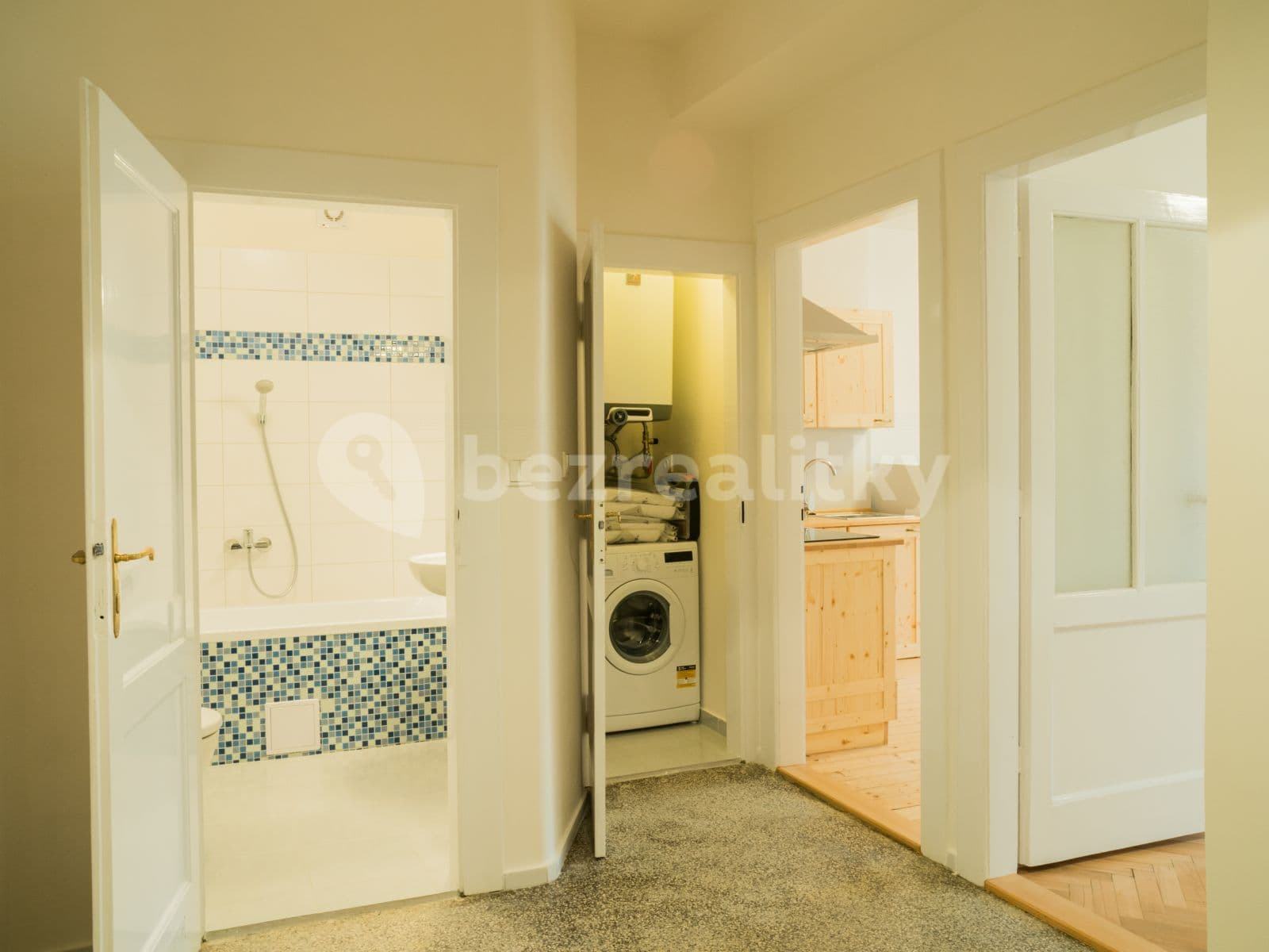 1 bedroom with open-plan kitchen flat to rent, 50 m², U Křížku, Prague, Prague 1 bedroom with open-plan kitchen flat to rent, 50 m², U Křížku, Prague, Prague