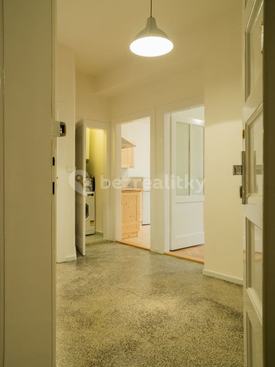 1 bedroom with open-plan kitchen flat to rent, 50 m², U Křížku, Prague, Prague 1 bedroom with open-plan kitchen flat to rent, 50 m², U Křížku, Prague, Prague