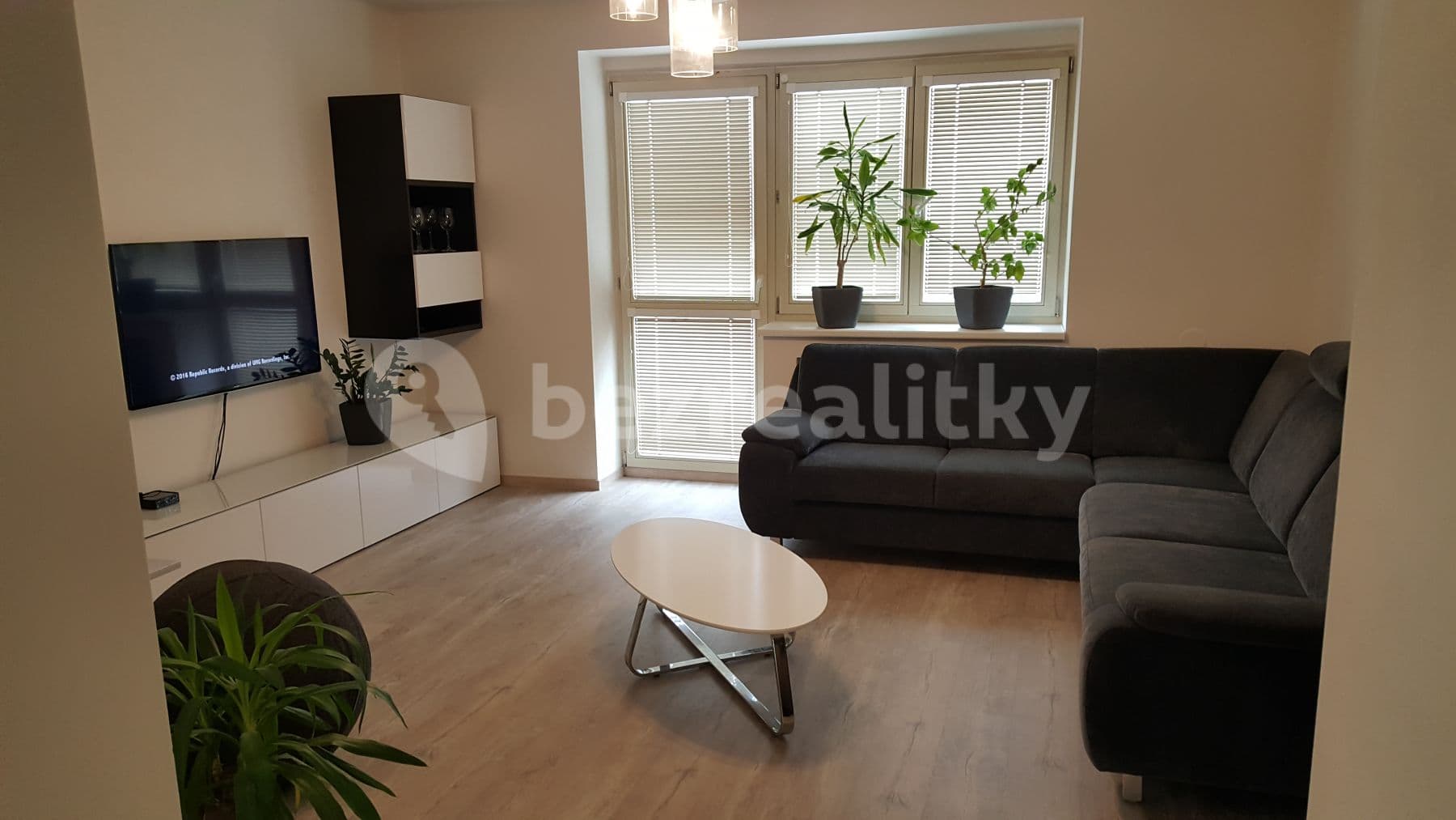 3 bedroom flat to rent, 75 m², Labská kotlina, Hradec Králové, Královéhradecký Region 3 bedroom flat to rent, 75 m², Labská kotlina, Hradec Králové, Královéhradecký Region