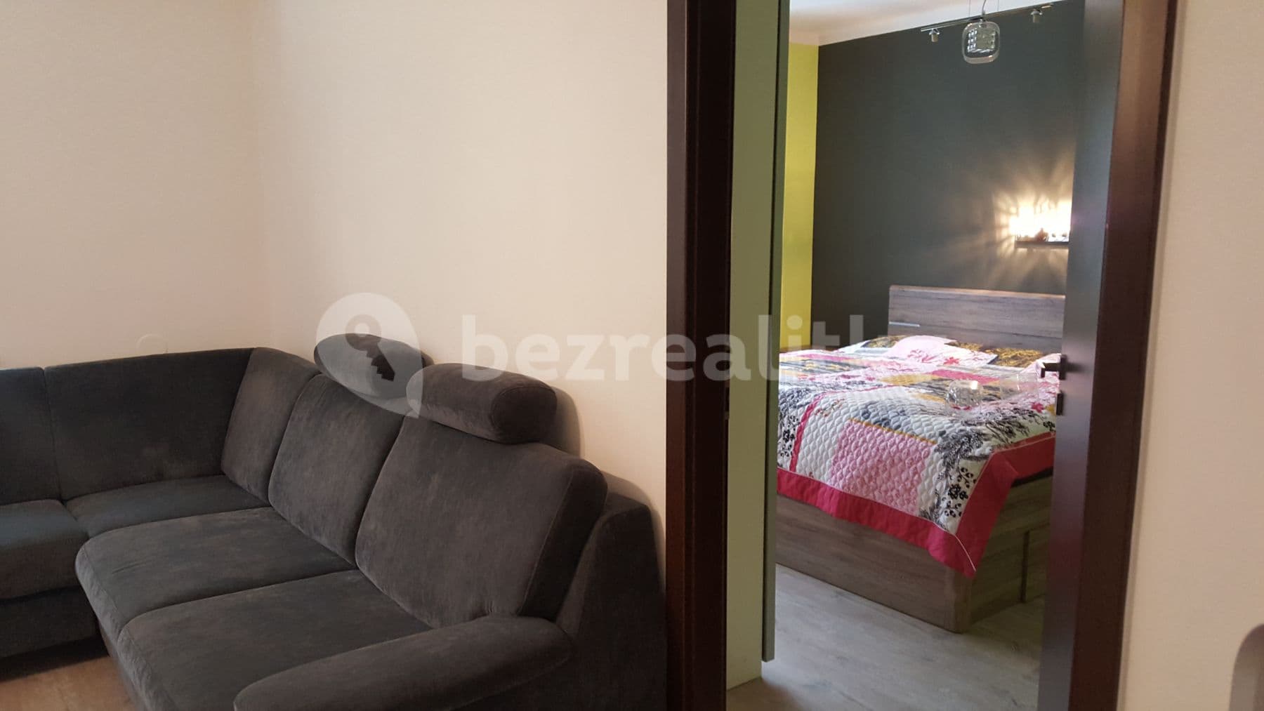 3 bedroom flat to rent, 75 m², Labská kotlina, Hradec Králové, Královéhradecký Region 3 bedroom flat to rent, 75 m², Labská kotlina, Hradec Králové, Královéhradecký Region