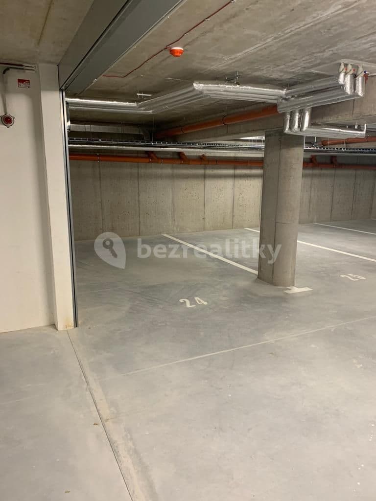 1 bedroom with open-plan kitchen flat to rent, 72 m², Dílenská, Plzeň, Plzeňský Region 1 bedroom with open-plan kitchen flat to rent, 72 m², Dílenská, Plzeň, Plzeňský Region