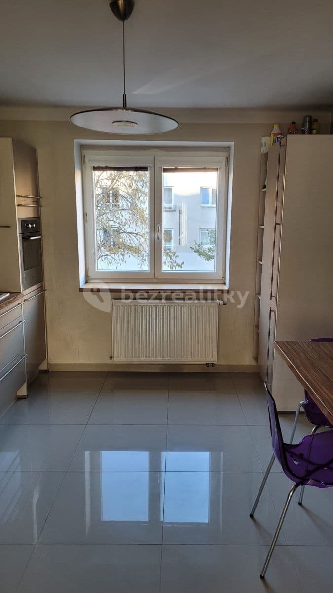 2 bedroom flat to rent, 52 m², Na Dlouhém lánu, Prague, Prague 2 bedroom flat to rent, 52 m², Na Dlouhém lánu, Prague, Prague