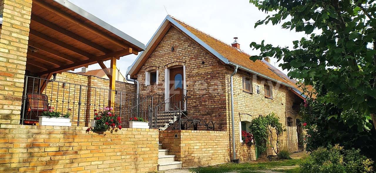 recreational property to rent, 0 m², Šakvice, Jihomoravský Region recreational property to rent, 0 m², Šakvice, Jihomoravský Region