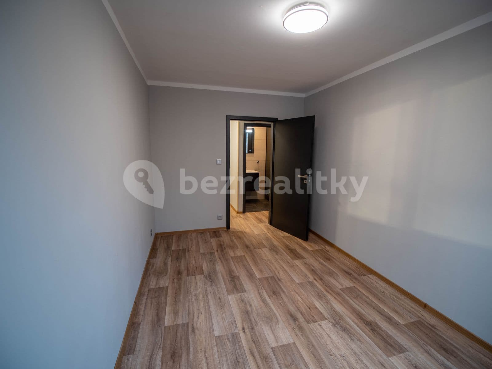 1 bedroom with open-plan kitchen flat to rent, 49 m², Vánková, Prague, Prague 1 bedroom with open-plan kitchen flat to rent, 49 m², Vánková, Prague, Prague