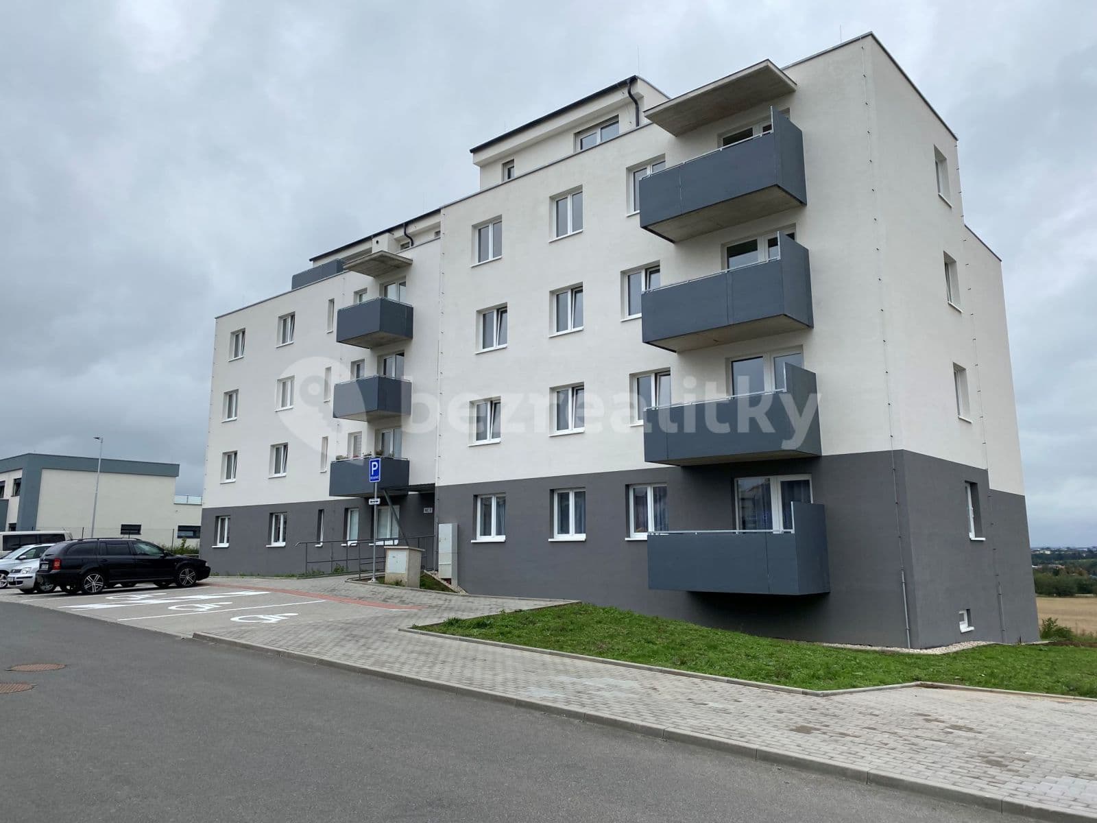 1 bedroom with open-plan kitchen flat to rent, 52 m², Jihlava, Vysočina Region 1 bedroom with open-plan kitchen flat to rent, 52 m², Jihlava, Vysočina Region