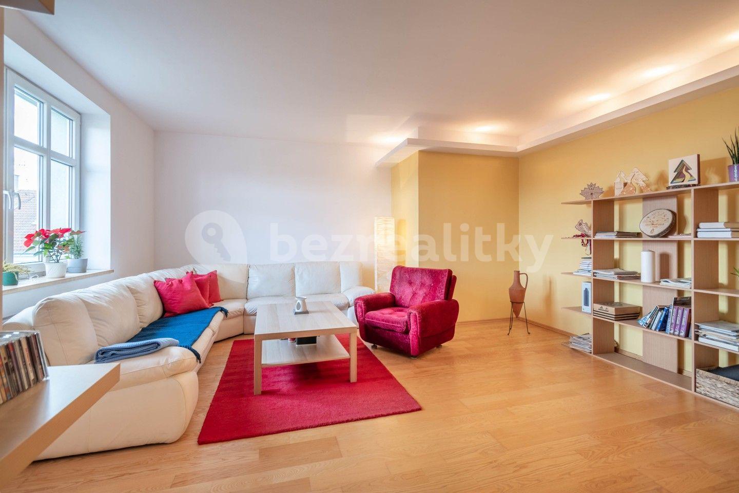 3 bedroom flat for sale, 110 m², Pod Rapidem, Prague, Prague
