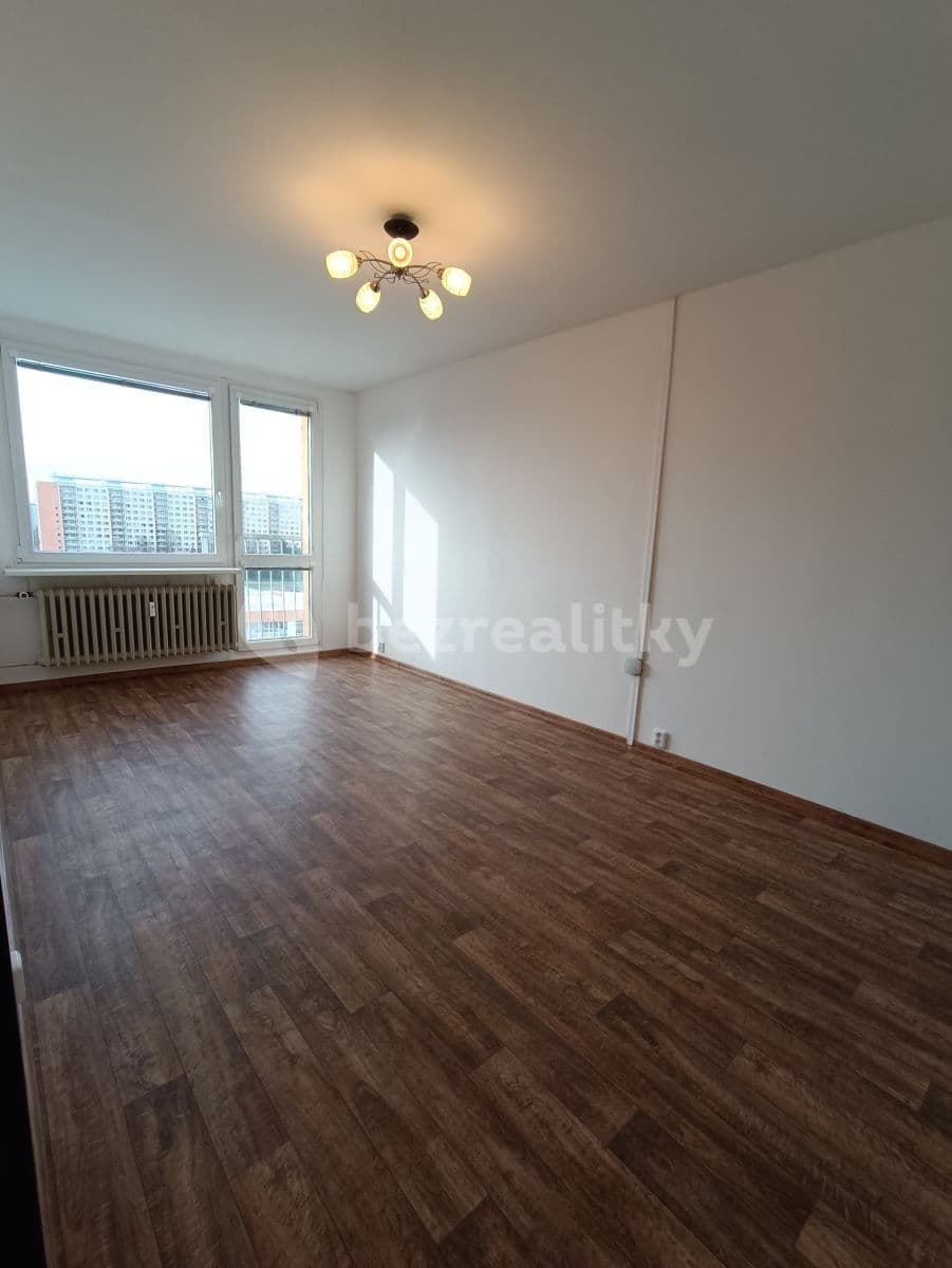 1 bedroom with open-plan kitchen flat to rent, 43 m², Famfulíkova, Prague, Prague 1 bedroom with open-plan kitchen flat to rent, 43 m², Famfulíkova, Prague, Prague