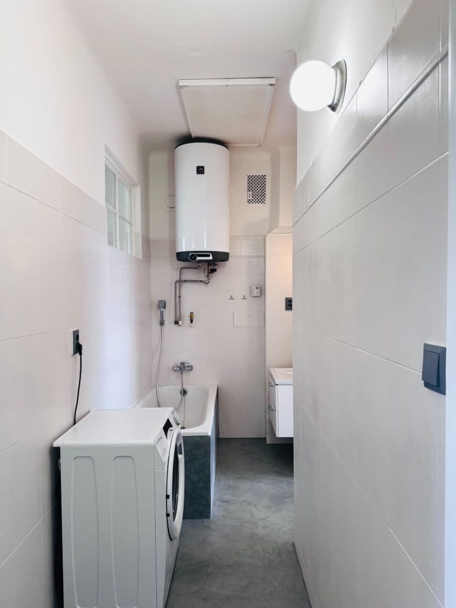 2 bedroom flat to rent, 76 m², Ruská, Prague, Prague 2 bedroom flat to rent, 76 m², Ruská, Prague, Prague