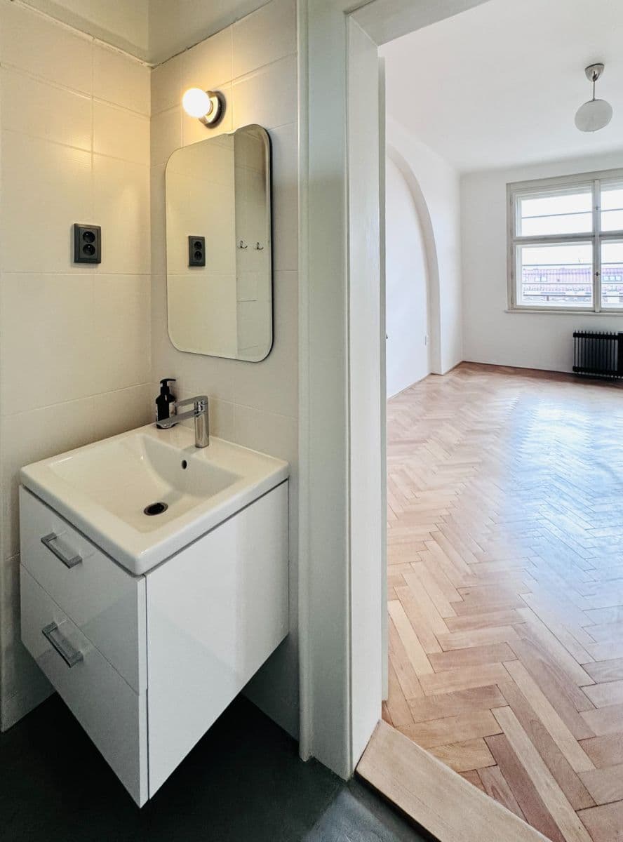 2 bedroom flat to rent, 76 m², Ruská, Prague, Prague 2 bedroom flat to rent, 76 m², Ruská, Prague, Prague