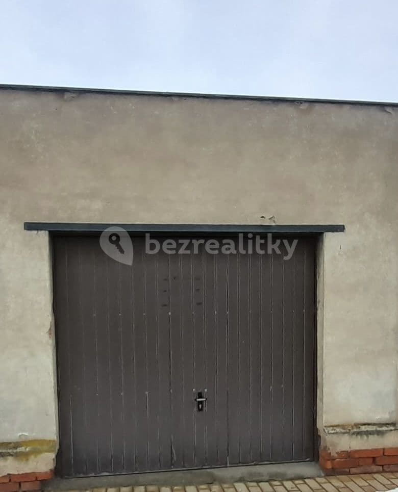 garage to rent, 19 m², Dukelská, Mladá Boleslav, Středočeský Region garage to rent, 19 m², Dukelská, Mladá Boleslav, Středočeský Region